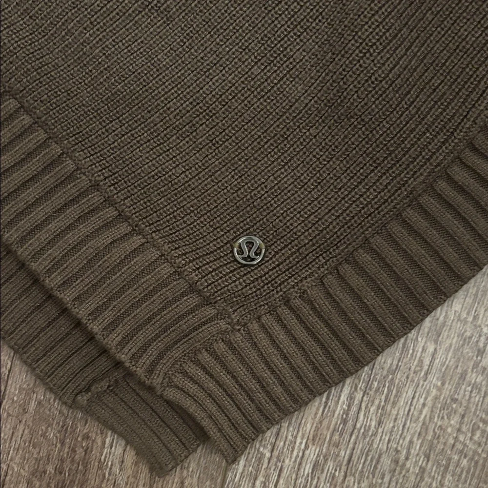 Lululemon Poncho Scarf Divinity Poncho